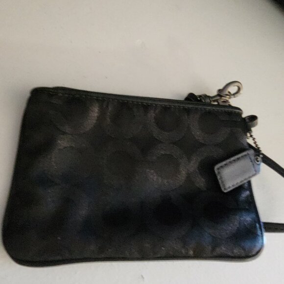 Euc Coach Mia Metallic Lurex Black Shoulder Bag w/Wristlet - Picture 4 of 16